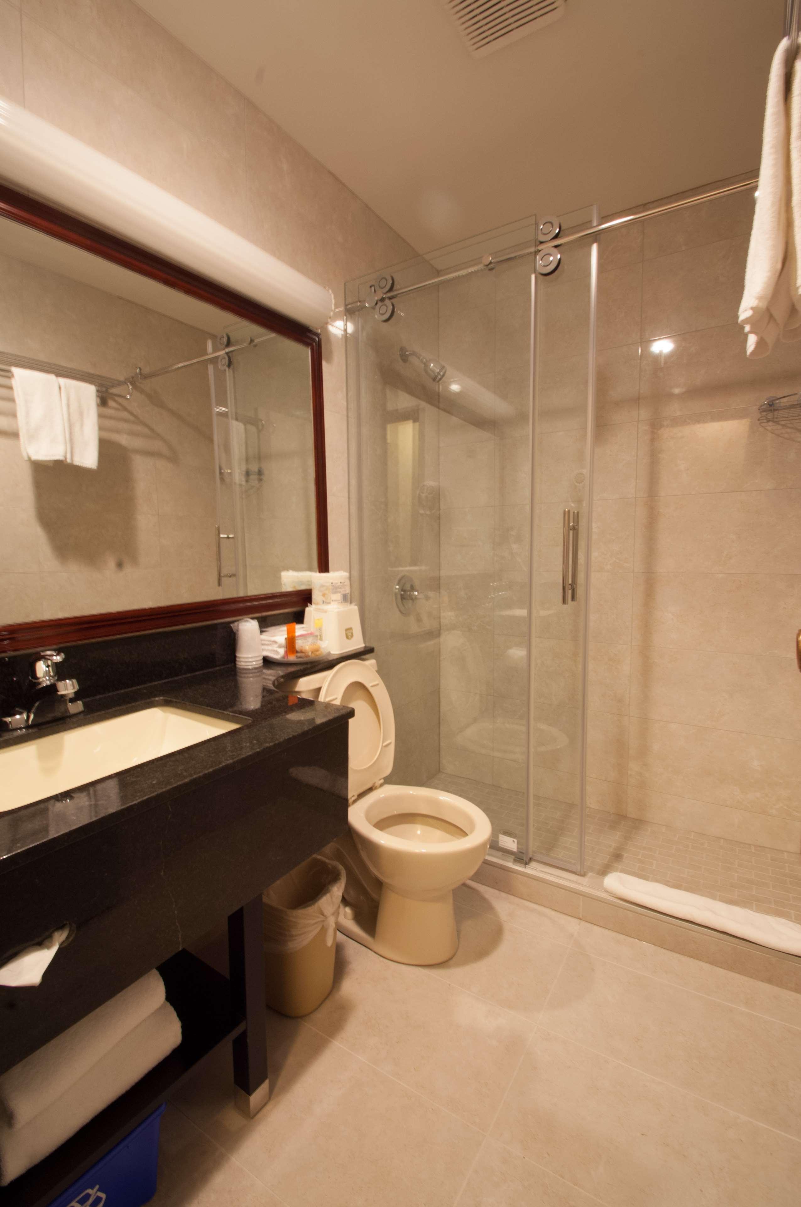 Best Western Airport Inn Калґарі Екстер'єр фото
